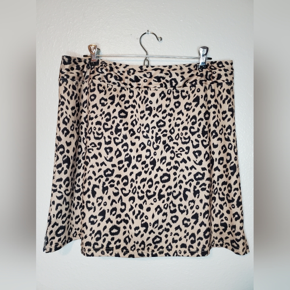 Oyamiki Leopard Print Skort Size XL